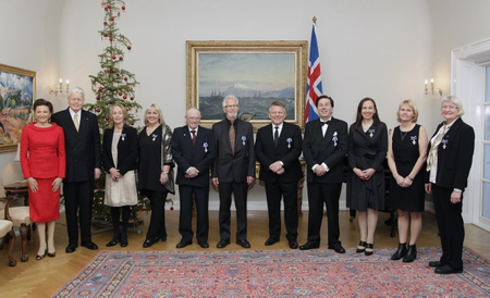 Forsetafrú, forseti, Hrafnhildur Schram, Helga Guðrún Guðjónsdóttir, Ólafur Ólafsson, Hjörleifur Guttormsson, Björgólfur  Jóhannsson, Geirmundur Valtýsson, Yrsa Sigurðardóttir, Steinunn Kristjánsdóttir og Guðrún Ása Grímsdóttir.